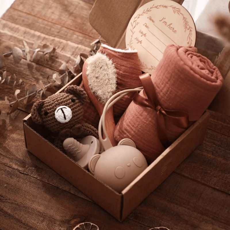 Hello Baby Gift Set II - Baby Mango