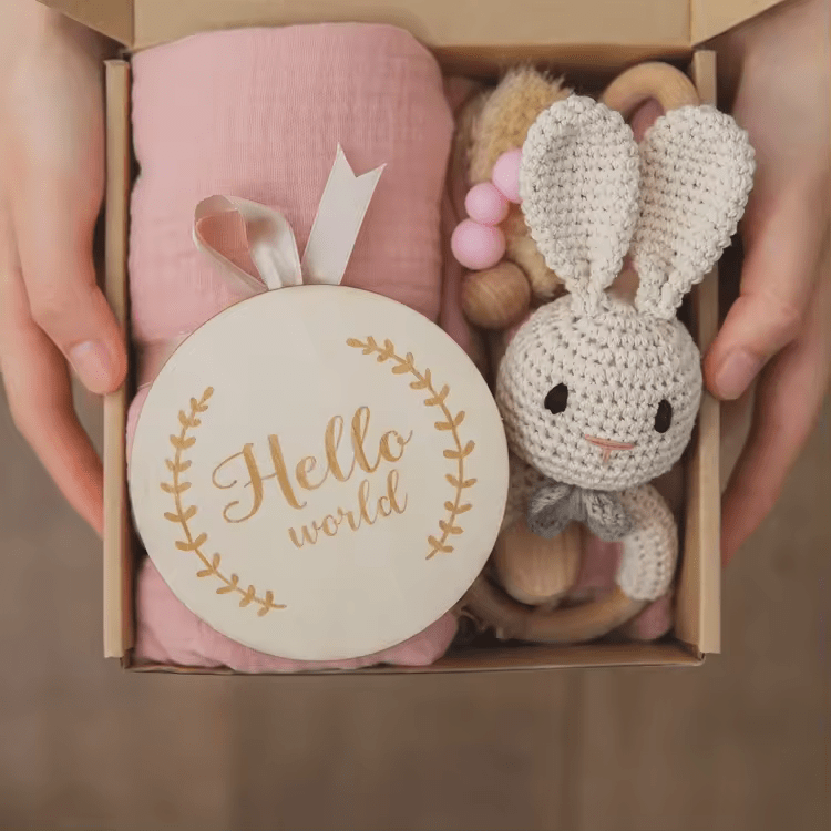 Hello Baby Gift Set I - Baby Mango