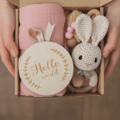 Hello Baby Gift Set I - Baby Mango