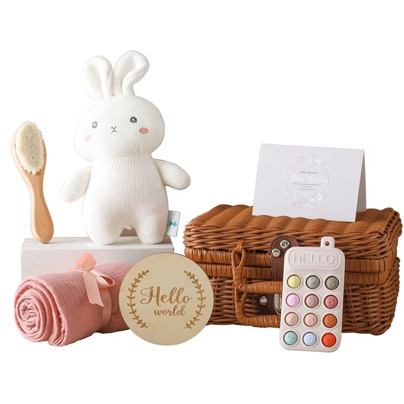 Welcome Baby Keepsake Hamper - Baby Mango